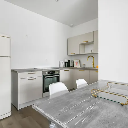 Maison Douceur 2 71 M2 Jardin Parking Wifi Proche Centre شقة *